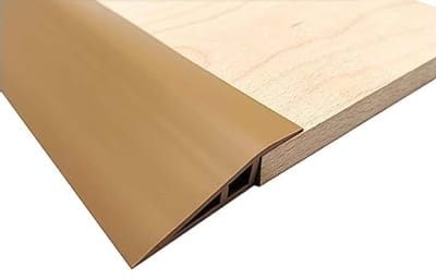 Duurzame PVC rubberen rolstoelhelling, zelfklevend, drempelverlager voor deuren, overgangsstrip voor vloeren, geschikt voor tapijt en tegels, gele kleur (1 cm)