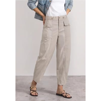 High Waist Barrel Leg Hose im Casual Fit