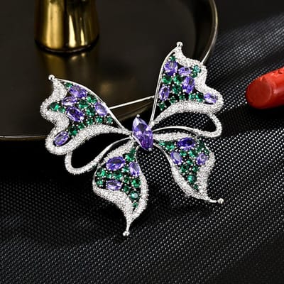 Dames Licht Luxe Design Elegante Holle Vlinder Broche Modieuze En Veelzijdige Niche Design Sense Broche white
