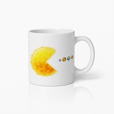 Grappige Pac-Man Zon en Planeten Mok – Unieke Ruimte Gaming Koffiemok voor Gamers en Sci-Fi Fans