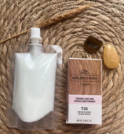 Wella Color Charm Toner - T35 + developer - Medium Blonde - Wella toner - Haartoner - Middenblond - Anti Yellow - Anti Orange