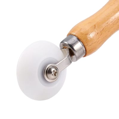 Dailygoods- Behangroller 18,5 cm - Hoekbehang - DIY Tool - POM/Hout - Roldiameter 4 cm - Lichtgewicht 81 g - Behangtool
