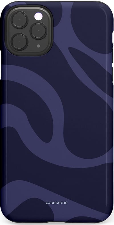 Casetastic Hoesje Geschikt voor Apple iPhone 11 Pro Max - Stijlvolle Beschermende Duo-layer Case - Diepzee Marine Golven