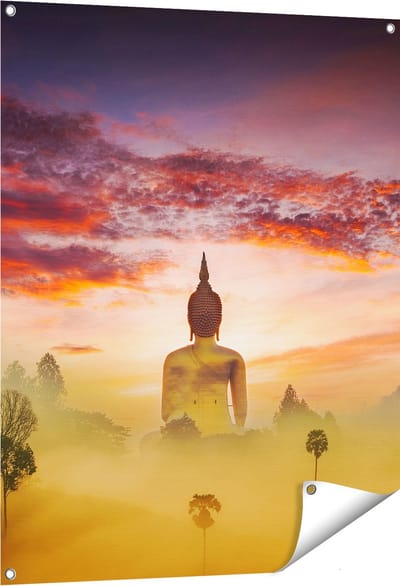 Gards Tuinposter Boeddha Beeld in de Mist - 80x100 cm - Tuindoek - Tuindecoratie - Wanddecoratie buiten - Tuinschilderij