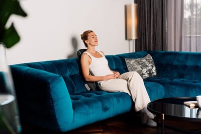 Etna - ZEN - Shiatsu Massagestoel voor ontspanning - rug - met kalmerende warmte en aromatherapie - Oeko-Tex