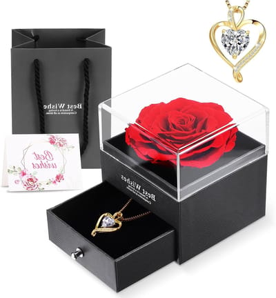 Eternal rose in een luxe verpakking, een uniek cadeau voor vriendin met echte bloemen