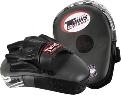 Twins Deluxe Punching Focus Mitts Pads PML 15 Leer
