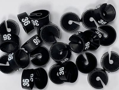 Bleijenberg Maatdopje maat 36 zwart - Maataanduiding voor kledinghangers per 25 stuks - Maatringetje Ø 20 mm - Kledinghangers - Kleerhanger - Kapstok - Mark-Brics - wisersizer