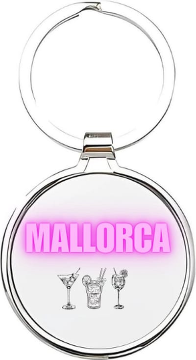 Akyol - mallorca Sleutelhanger - Mallorca - vakantiegangers - spanje - vakantie - spaanse eilanden - zomervakantie - ibiza souvenir - souvenirtje - jongerenvakantie - eivissa - ushuaia - 4 x 7,5 CM