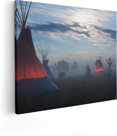 Artaza Canvas Schilderij Indianentent - 50x40 cm - Wanddecoratie Mist - Muurdecoratie Natuur - Kamer Accessoires Landschap