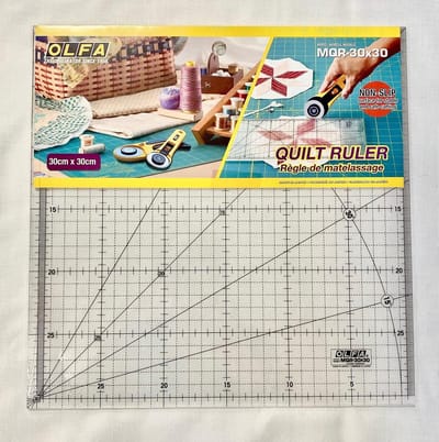 OLFA MQR QUILT LINIAAL 30x30CM
