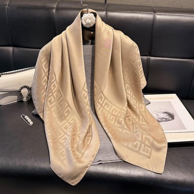 Nieuwste Lente en Herfst Damesmode Hijab Zijdezacht Moslim Vierkant Zonbescherming Sjaal Luxe Zacht Vrouwen Sjaal beige