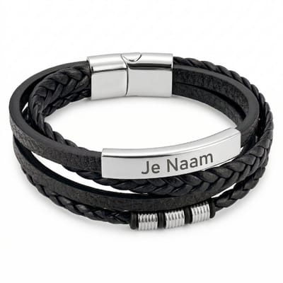 Armband met graveer, Armband met naam, Gepersonaliseerde zwarte layered armband met naamgravure - urban design, Armband met naamplaatje ,graveerarmband