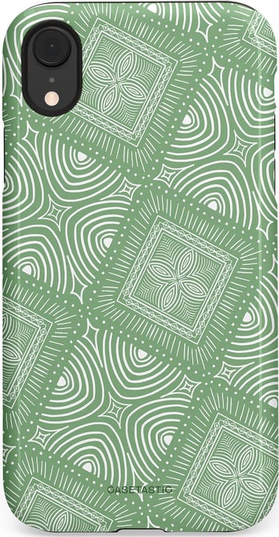 Casetastic Hoesje Geschikt voor Apple iPhone Xr - Stijlvolle Beschermende Duo-layer Case - Groene Mandala