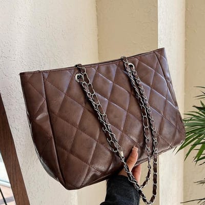 Sac fourre-tout tendance de grande capacité pour femmes, sac à bandoulière à chaîne pour les déplacements en automne et en hiver, sac à bandoulière haut de gamme gray