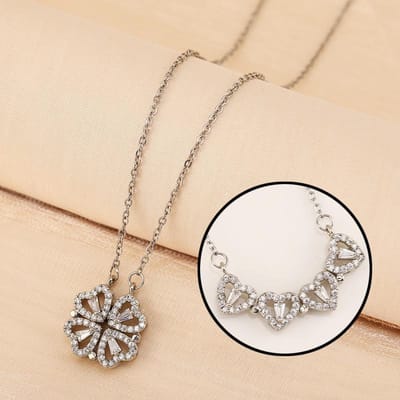 Nieuwe Micro-Ingelegde Zirkoon Hart-tot-Hart Vrouwelijke Openings- en Sluiting Vierbladige Klaver Ketting Mode Liefde Vouwen Creatieve Sleutelbeenketting white