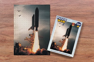 Puzzel Een stijgende space shuttle in de donkere lucht - Legpuzzel - Puzzel 500 stukjes