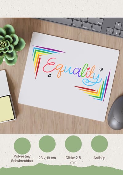 Akyol - lgbtq cadeau - Muismat - Lgbt - love is love - opdruk - lgbt - pride month - lgbtq vlag - gay pride - met tekst - opdruk - leuke pride spullen - verjaardag - cadeau - gift - 23 bij 19 cm