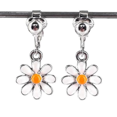 Clip Oorbellen - Oorclips - Margriet - Bloem - Wit - Hangoorbellen - MNQ bijoux