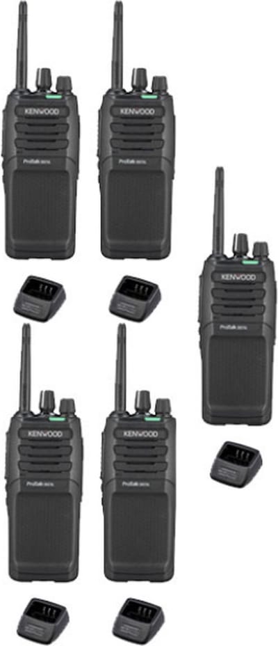 Set van 5 Kenwood TK-3701D IP55 Portofoon met tafellader