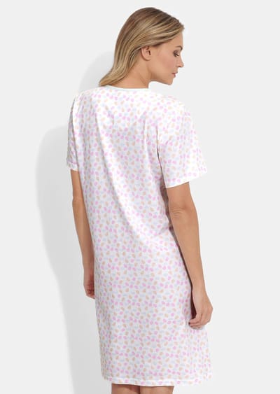 Twee katoenen nachthemden - rosé / gedess. - Gr. 52/54 van Goldner Fashion