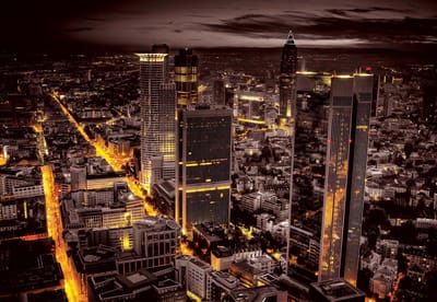 Fotobehang City Frankfurt Skyline Night Lights | XL - 208cm x 146cm | 130g/m2 Vlies