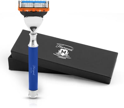 Haryali London 5 Edge Scheermes voor Mannen - Smart Grip 5 Blade Damesscheermes & Herenscheermes - Lichaams- en Gezichtsscheermes - Herbruikbaar Scheermes - Blauw Belangrijkste kenmerken Elegant Herenscheermes: Dit Metallic 5-Edge Scheermes komt ui