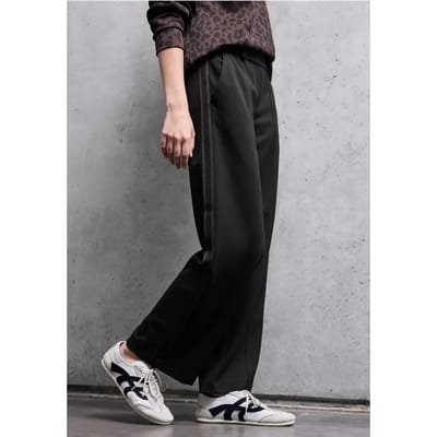 Broek met galonstrepen