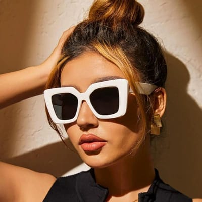 Nieuwe Mode Luxe Vierkante Zonnebril Dames Retro Oversized Zonnebril Vrouwelijke Grote Montuur Tinten Zwarte Dame UV400 Sexy Oculos