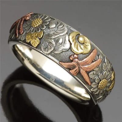 Vintage Tweekleurige Gesneden Libelle Zonnebloem Ring Unieke Metalen Bloem Ringen Vrouwen Verlovingsfeest Ring Sieraden 6 beige