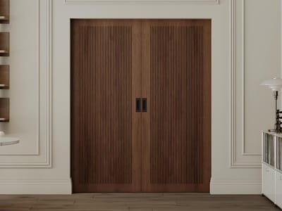 Vente-unique Dubbele schuifdeur met schuifsysteem in MDF en donker naturelkleurig hout - 2 x H205 x L63 cm - SANDORA