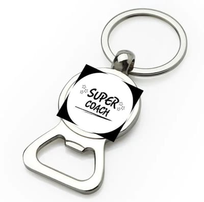 Akyol - super coach flesopener - Coach - een coach - sport - verjaardagscadeau - klein cadeautje - kado - gift - 9 bij 3 cm