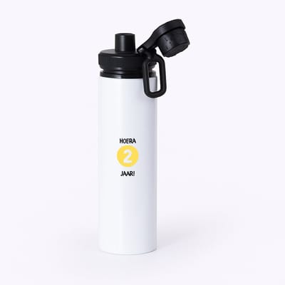 Hacebo® - Hoera 2 jaar waterfles met draaidop zwart - Verjaardag - Jarigen - Verjaardagscadeau - peuter - Happy birthday - water fles - 850ML
