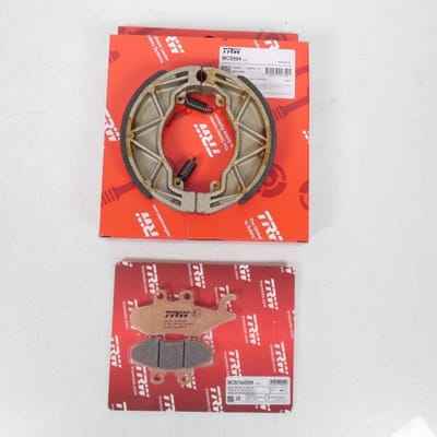 Kit révision entretien Sceed24 pour Piaggio 50 Vespa Primavera 11 pouces Touring Euro 4 4T 3V AC 2017 ZAPCA0100 / 12.70080401 Neuf