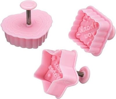 KitchenCraft Set van 3 plunger cutters met tekst - Sweetly Does It | Kitchen Craft