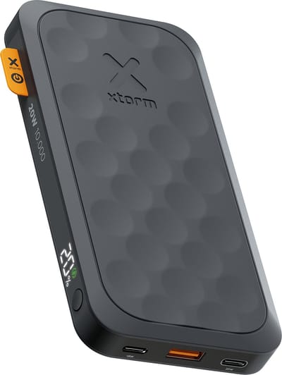 Xtorm Fuel Series 5 Powerbank 10000 mAh - Geschikt Voor Telefoon/Smartphone/Tablet - Inclusief USB-C Kabel - USB-C & USB-A - 20W - Zwart - Noodpakket
