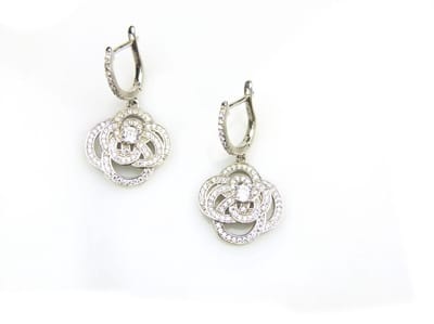 oorringen in zilver model la fleur