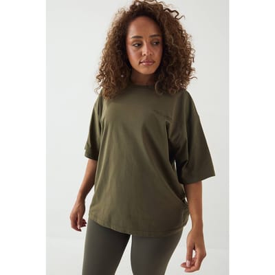 Dames DSGN Studio Sport Training Club Oversized T-Shirt | Green | Maat: XS