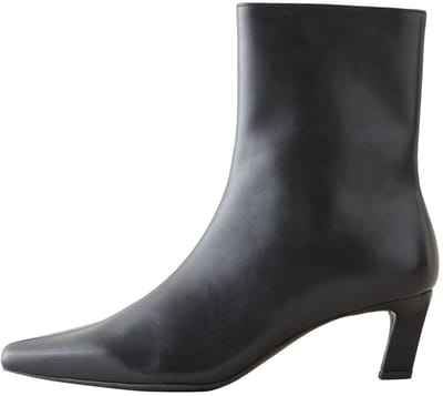Next - Dames - Forever Comfort® enkellaarzen met hak en hoekige neus - Zwart