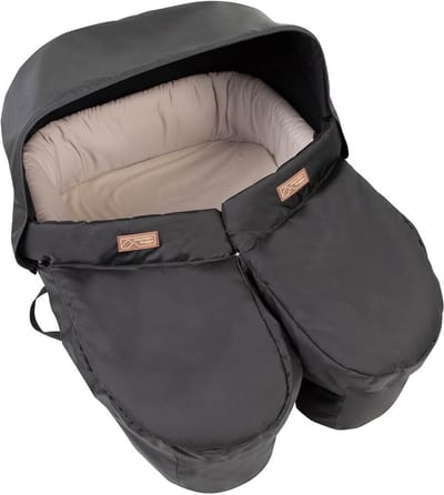 Mountain Buggy Carry Cot Plus Twins incl regenhoes