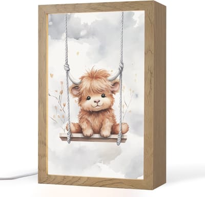Nachtlampje 20x30 cm - Kinder lampje - Schotse hooglander - Dier - Kinderen - Tafellamp kinderkamer - Slaapkamer lamp - Bedlamp kinderen - Kinderlampje stopcontact - Wandlamp babykamer - Nachtlampjes