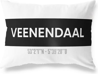 Tuinkussen VEENENDAAL - UTRECHT met coördinaten - Buitenkussen - Bootkussen - Weerbestendig - Jouw Plaats - Studio216 - Modern - Zwart-Wit - 50x30cm