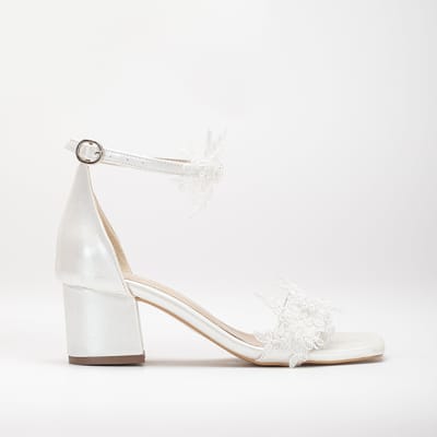 Flora Lace Bridal Laag Hak Sandalen