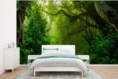 Behang - Fotobehang Landschap - Jungle - Tropisch - Zon - Groen - Breedte 320 cm x hoogte 240 cm