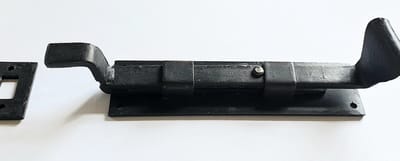 Zwarte smeedijzeren deur of raam nekgrendel of rolschuif 150 mm