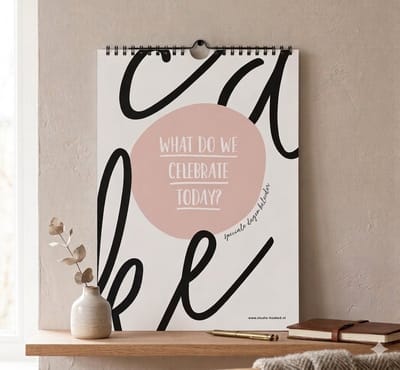 Verjaardagskalender - Speciale dagen kalender - What do we celebrate today? - Studio Hoeked