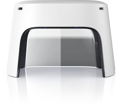 flow-med dry-cap uv 4 - Droogbox voor alle typen gehoorapparaten - Gelijktijdig laden, reinigen en drogen - UV-C licht - Efficiënte ventilator plus warmte - USB-C - 2 verschillende programma’s - Medisch product - Unieke SMART- functie
