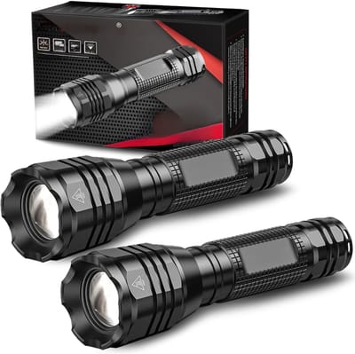 QORA® Zaklamp op batterijen - Zaklamp - Zaklampen - Zwart - 14cm x 4cm x 4cm