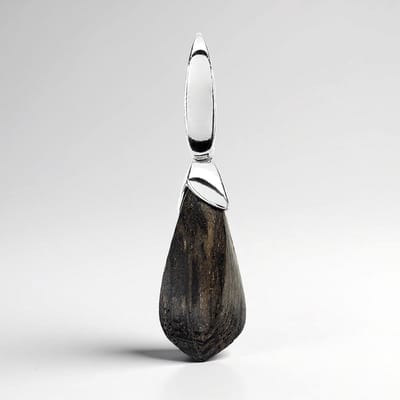 Cavill - Zilveren hanger - 925 Sterling Zilver met Veeneik 2,35 ct - Druppelvormig - Elegant Handgemaakt Pools Moeraseikenhout 32x8 mm