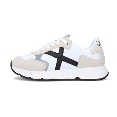 Lage Sneakers Munich -